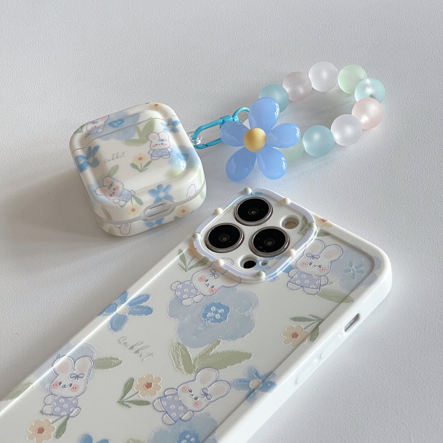 Polka dot blue flower rabbit Airpod Case