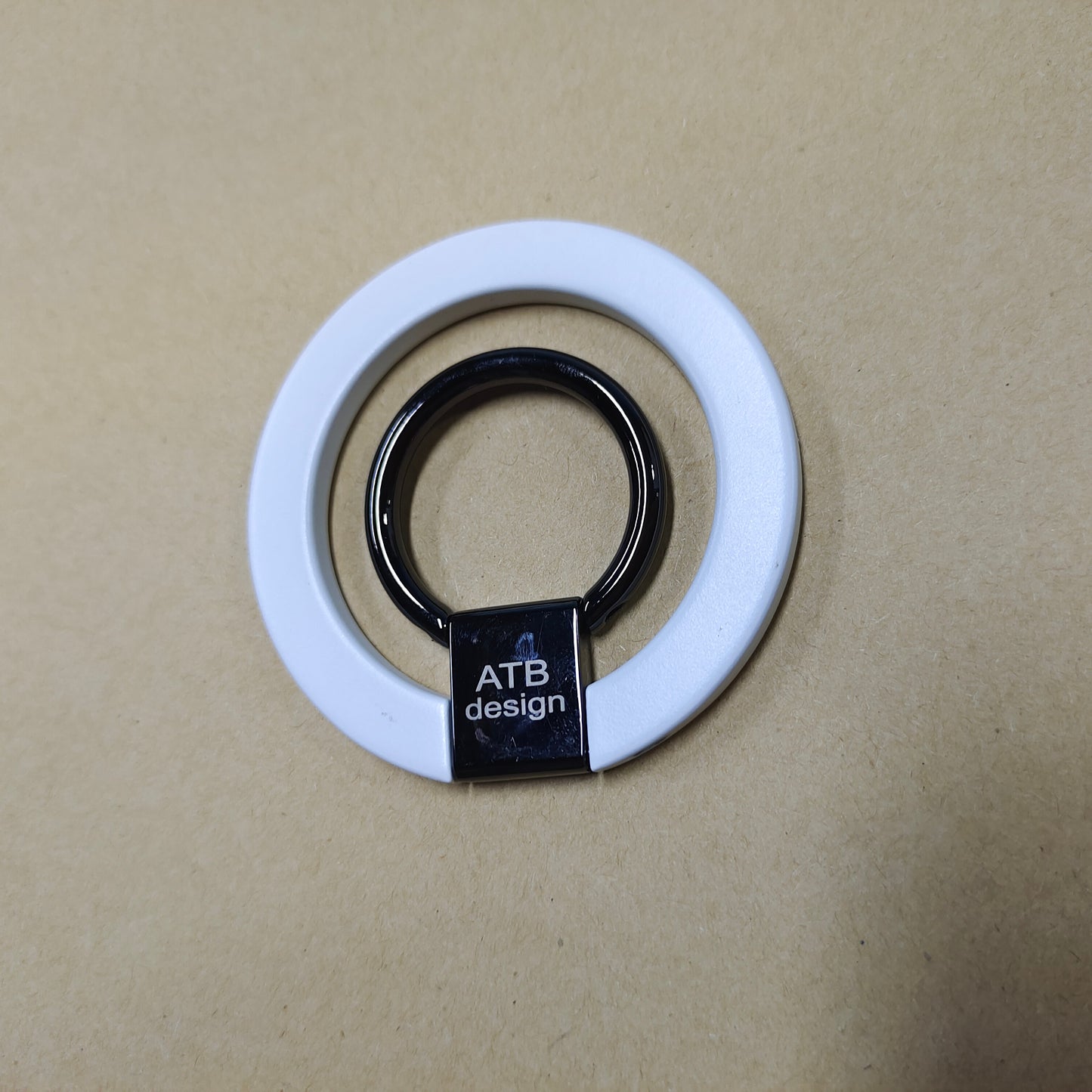 High Quality Portable Slim Flexible 360 Degree Rotating Foldable Magnetic Finger Ring Phone Holder