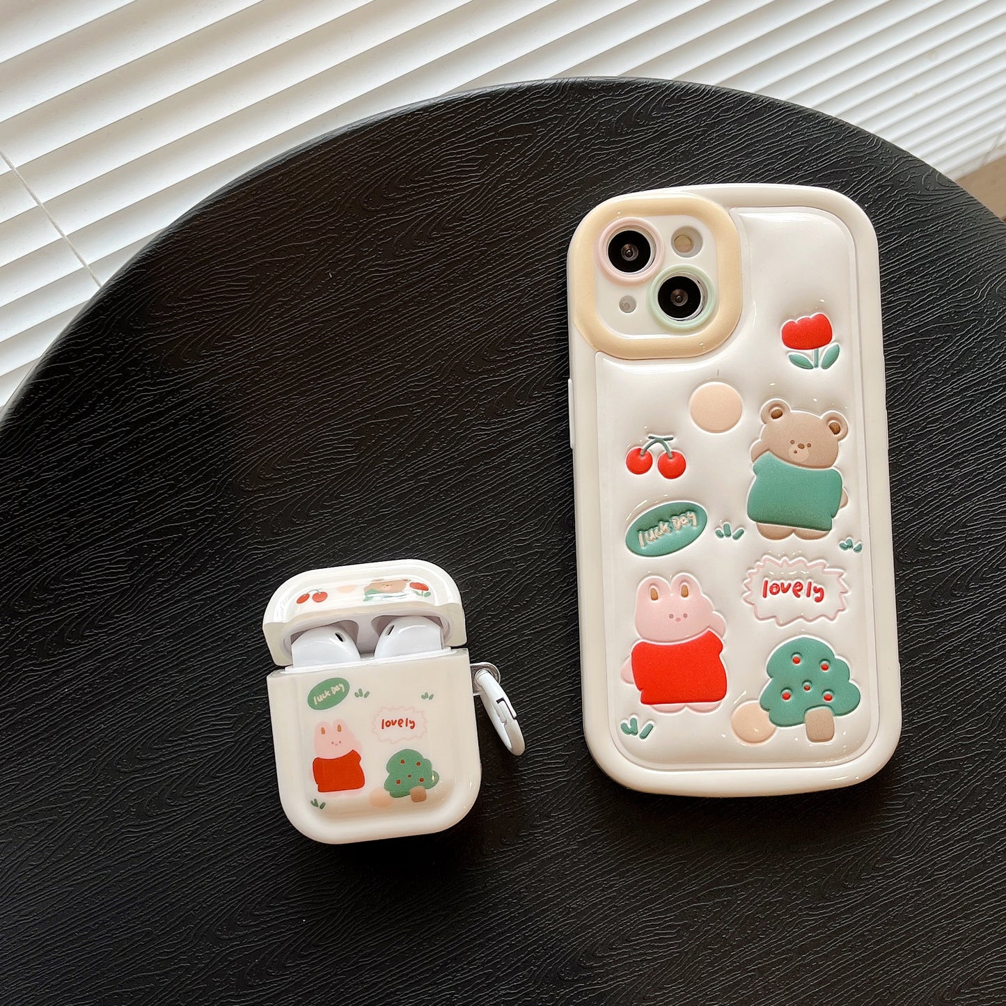 OEM wholesale phone case 14 pro Pressed Bear luxury phone case puffer Phone Case for iphone 12 13 mobile cover
