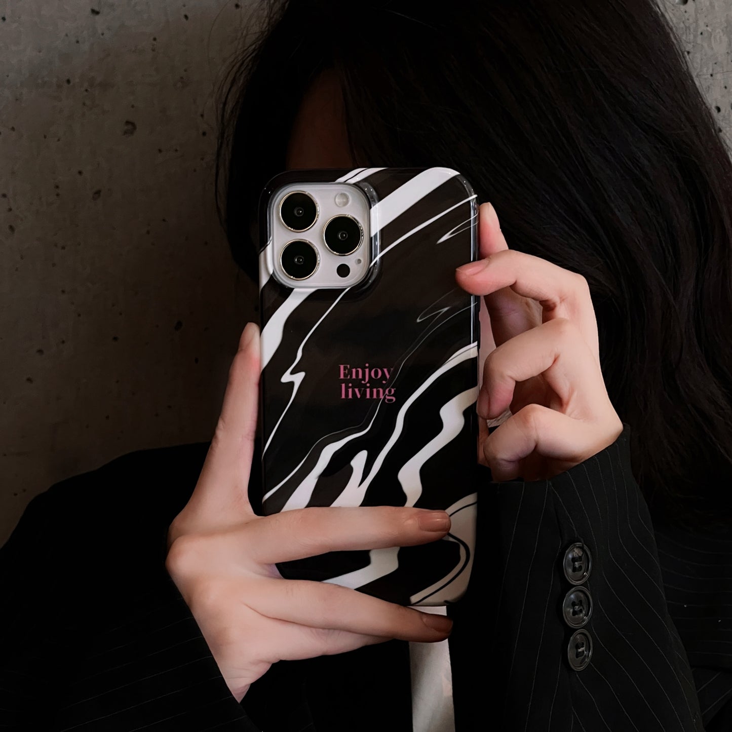 Fashion hot selling phone case 2023 new design 2 in 1 black and white splash ink mobile phone case