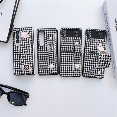 Luxury Style Houndstooth Leather Phone Cover With Pearl wristband Strap Tpu Pc Leather 2 In 1 For Samsung Zflip3 4